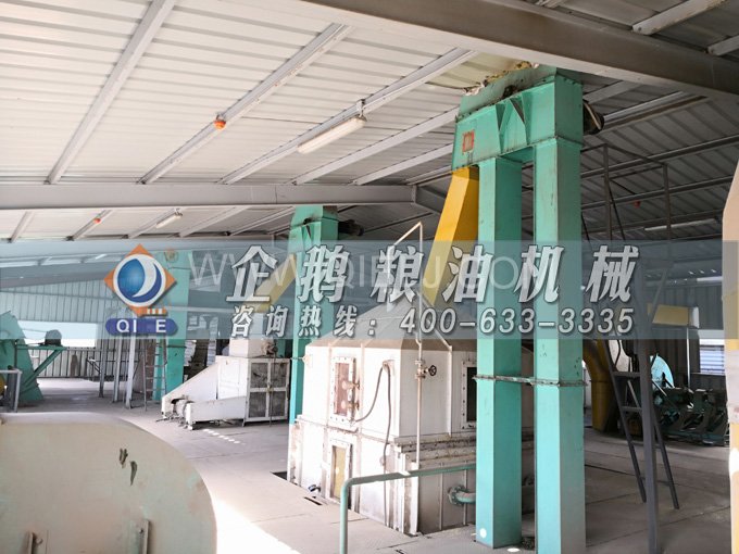 米糠油精煉設(shè)備,企鵝機械不斷創(chuàng)新提升工藝效果(圖3) 米糠油精煉設(shè)備,企鵝機械不斷創(chuàng)新提升工藝效果(圖3)